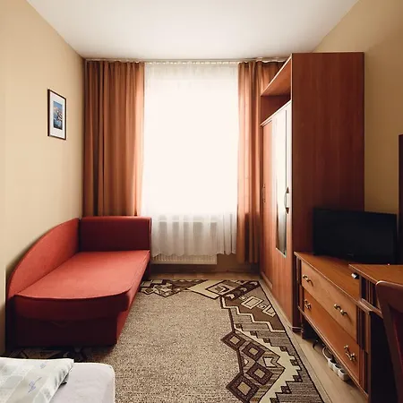 Pokoje Gościnne Akropol *